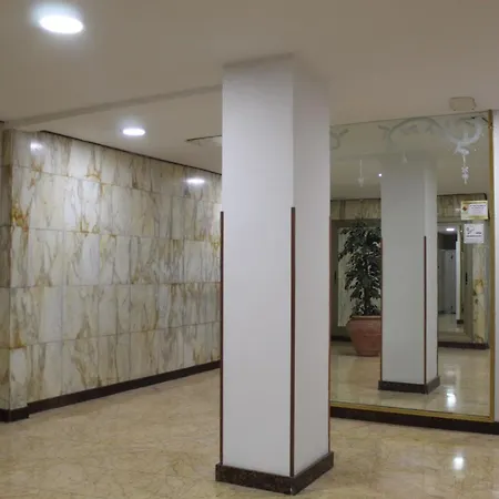 Centro Via Xx Settembre 公寓 *